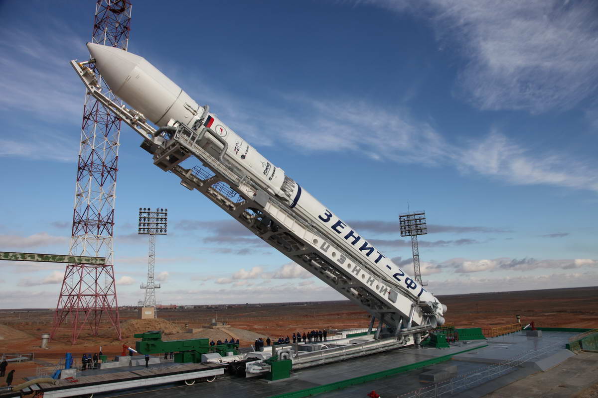 Произошёл отказ системы управления ракеты-носителя среднего класса «Зенит-2»
