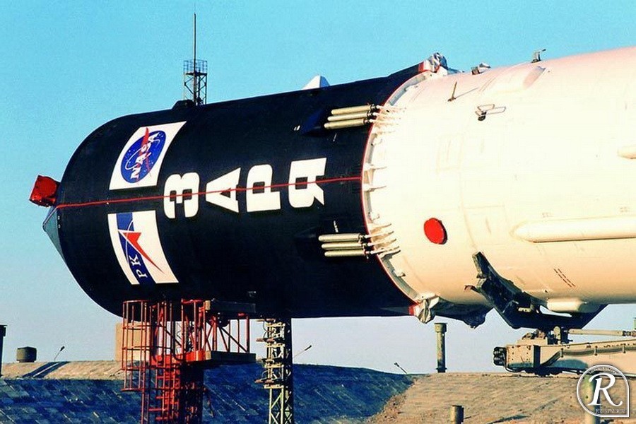 Состоялся пуск первого модуля Международной космической станции (модуль «Заря»)