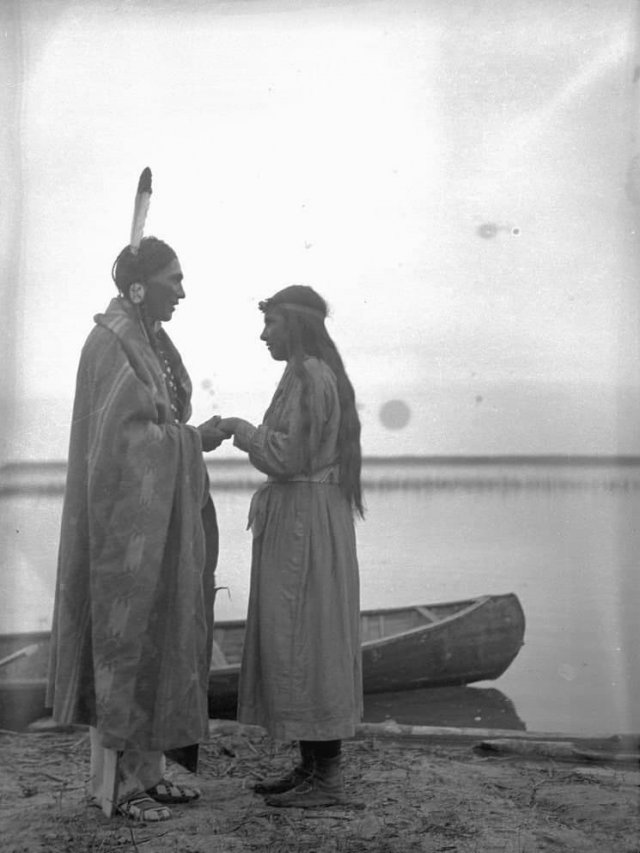 Молодая пара, река Уотерхен, Саскачеван, Канада, 1931 год