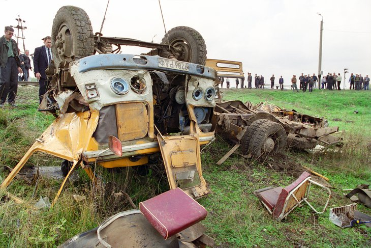 Столкновение автобуса с локомотивом в Ростовской области (Кагальницкая трагедия)