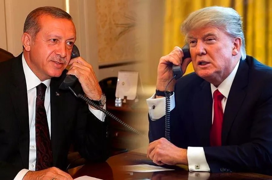 Президенты США и Турции провели телефонный разговор