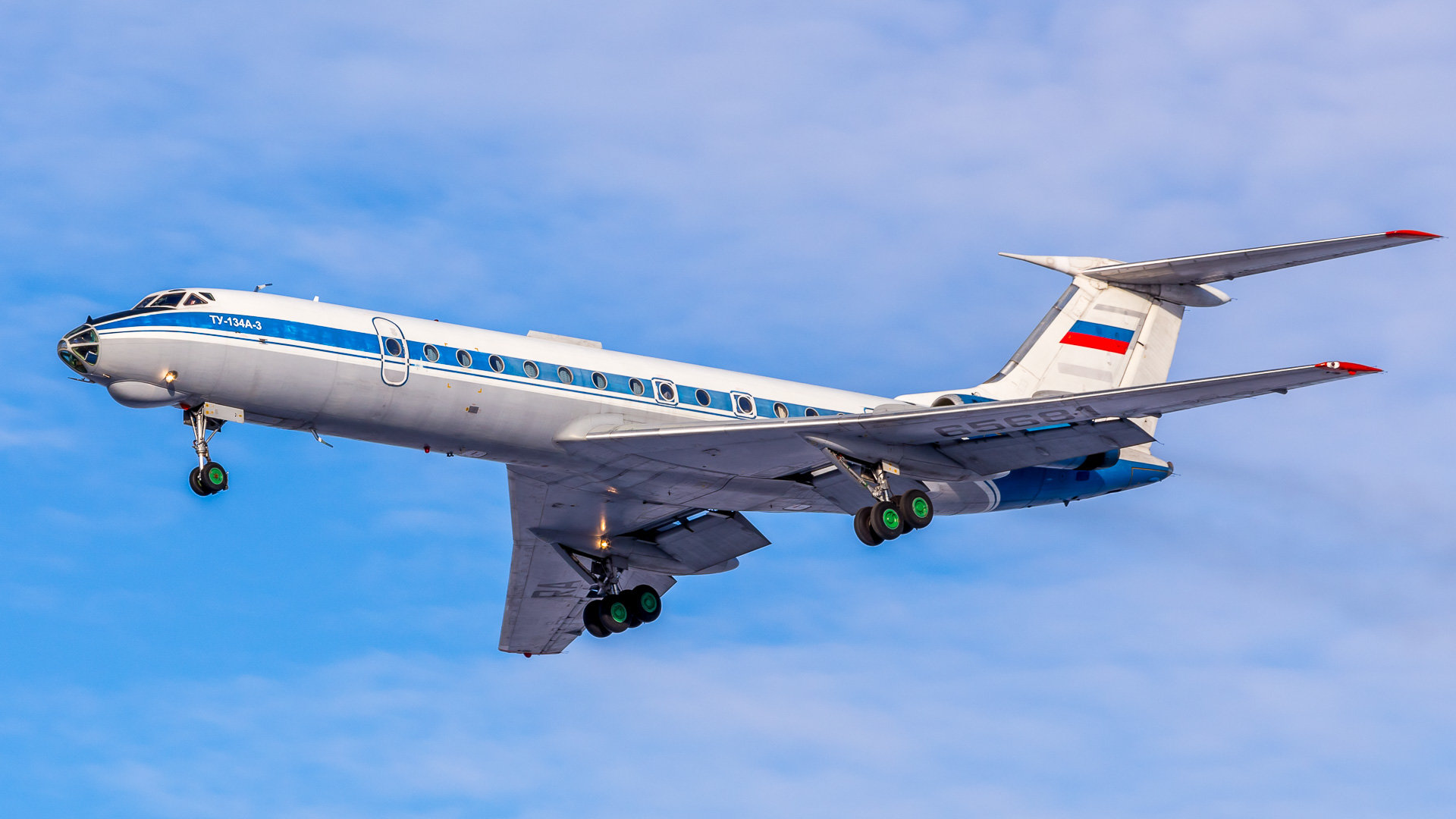 В результате "Битвы за Сухуми", Абхазскими войсками сбит самолёт Ту-134 с журналистами